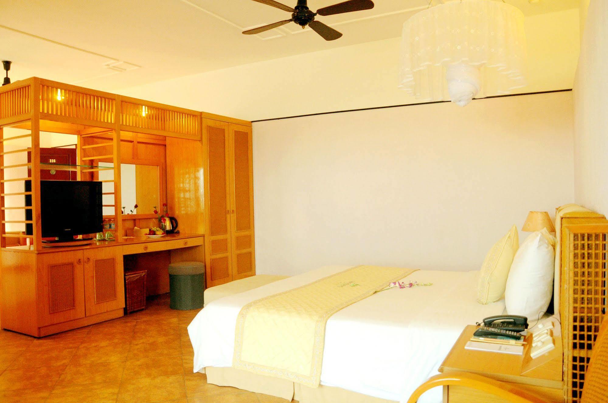 Resort Bavico & Tam Giang - Hue