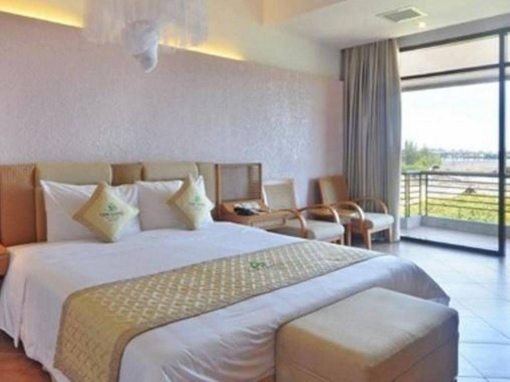 Resort Bavico & Tam Giang -
