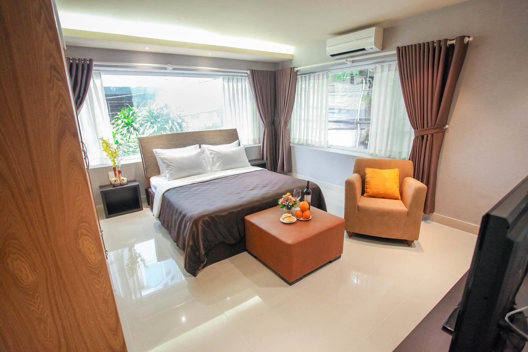 Khách sạn hẻo lánh Compass Living Joy 3*