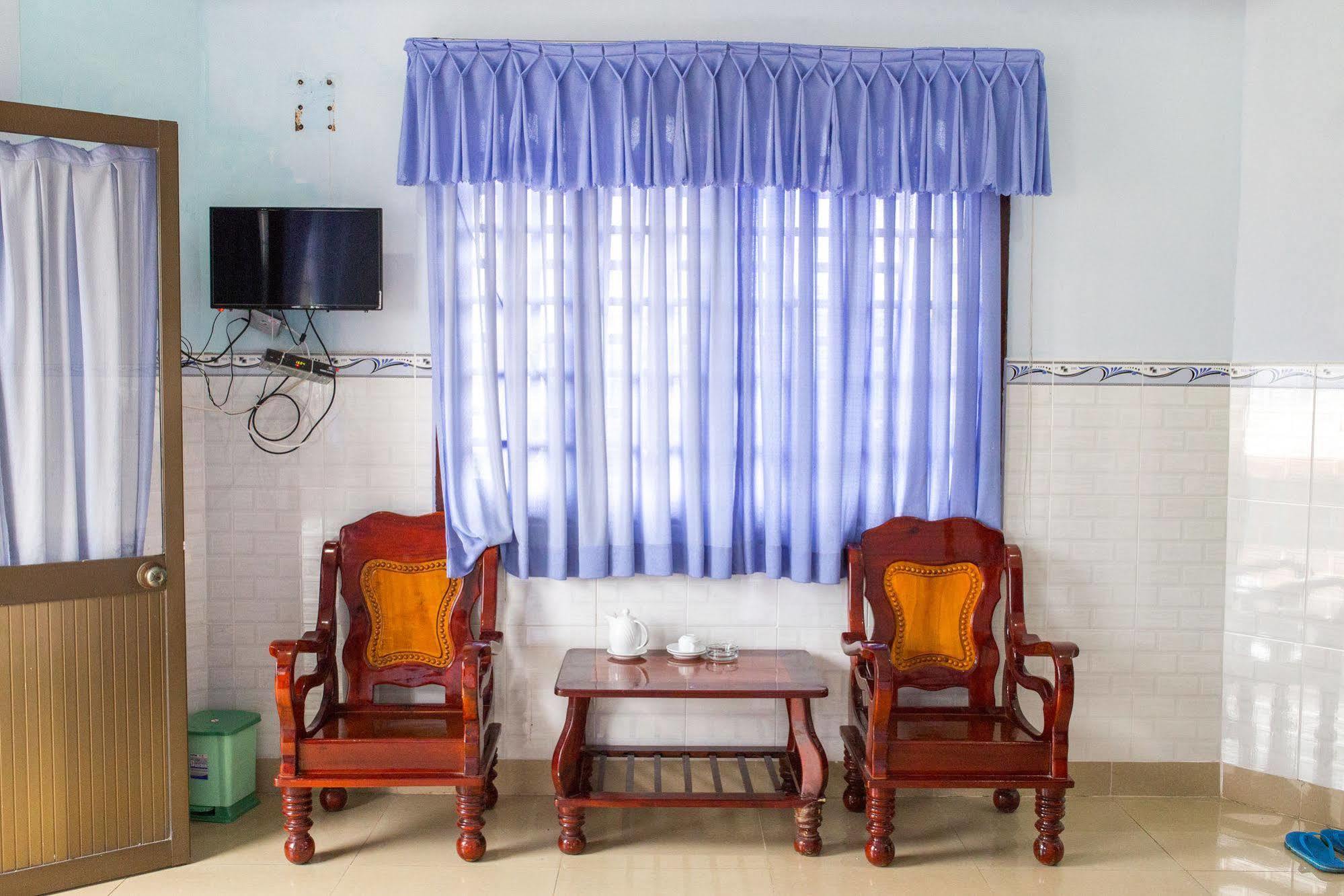 Rang Dong Hotel 2*