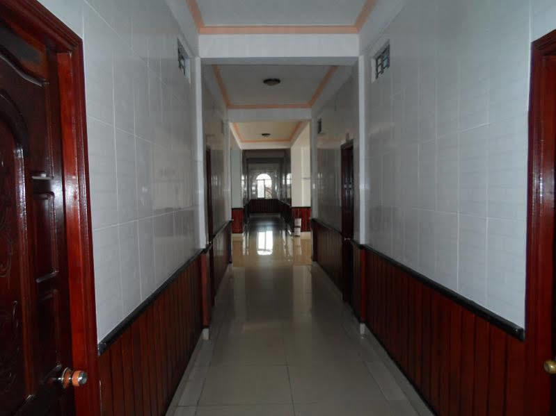 Rang Dong Hotel 2*