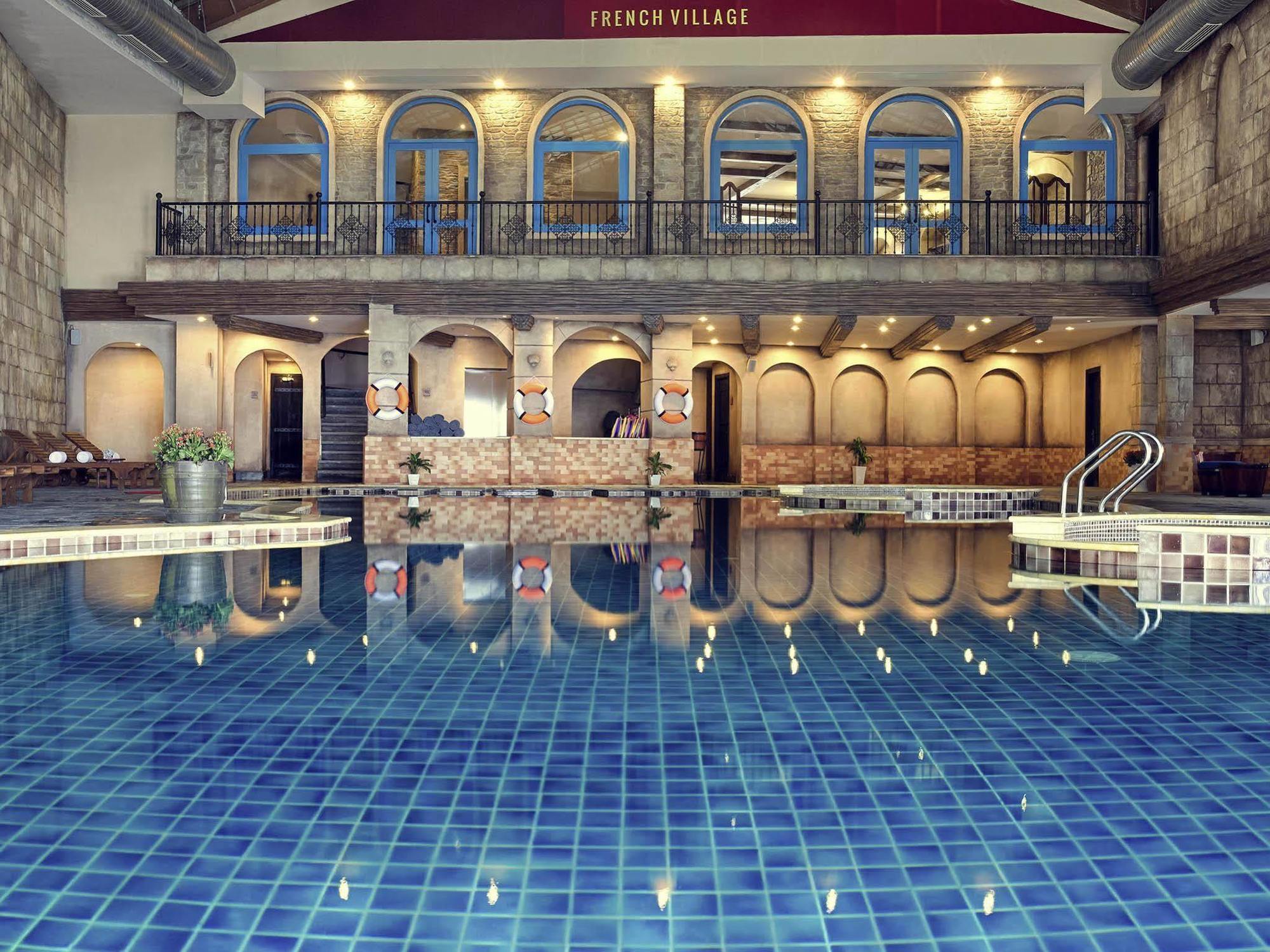 Mercure Banahills French Village