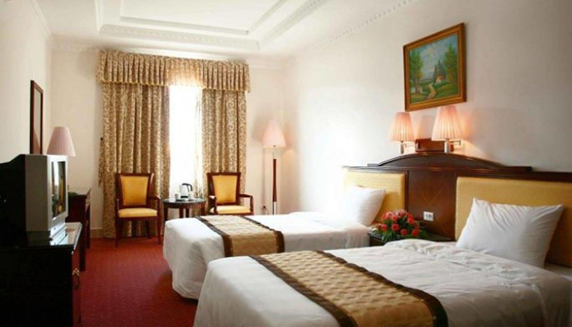 Vietnam Trade Union In Halong Hotel