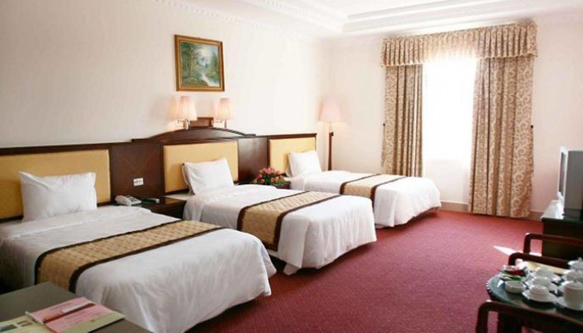 Vietnam Trade Union In Halong 3* Ha Long