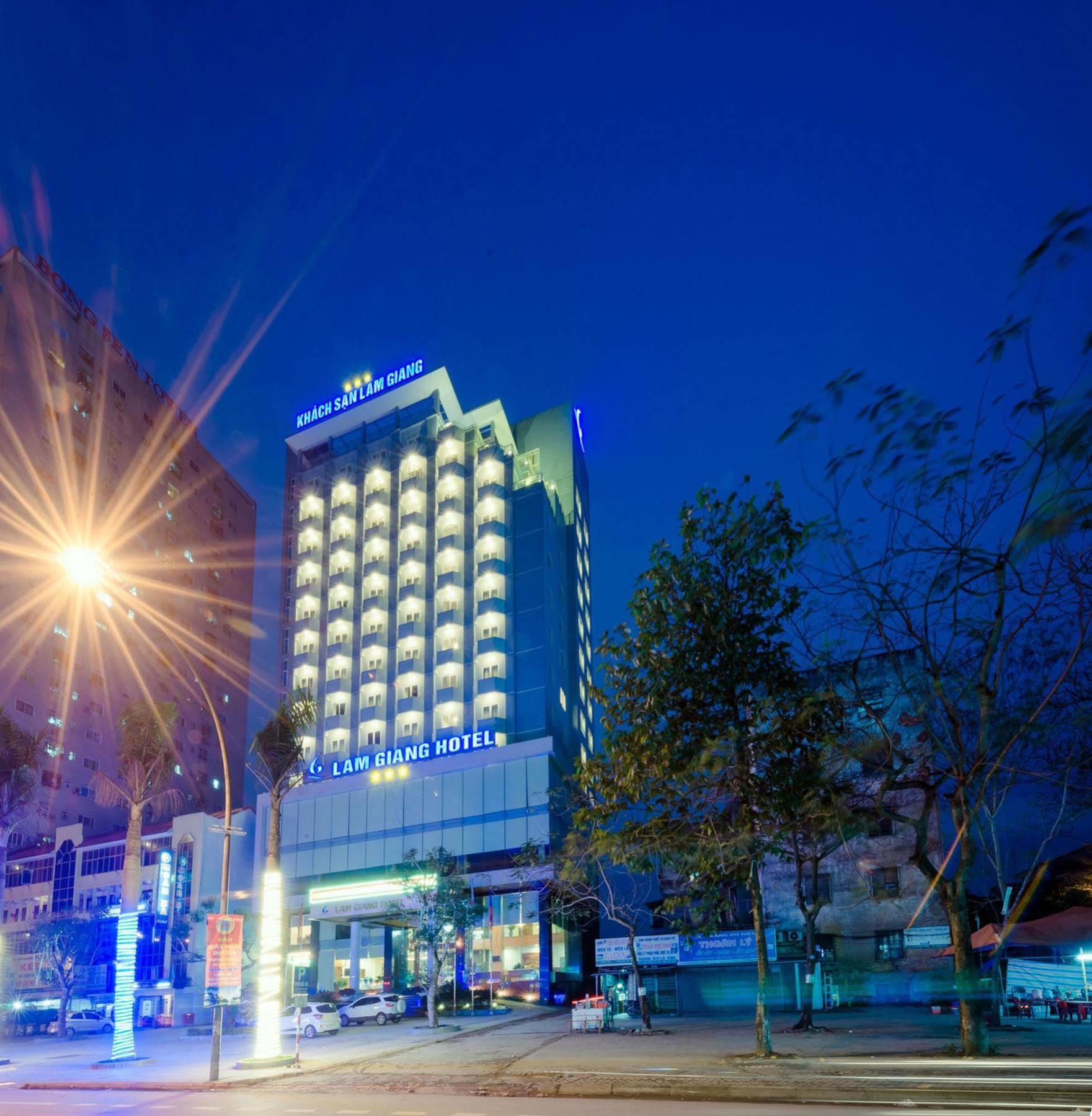 Hotel Lam Giang 3*