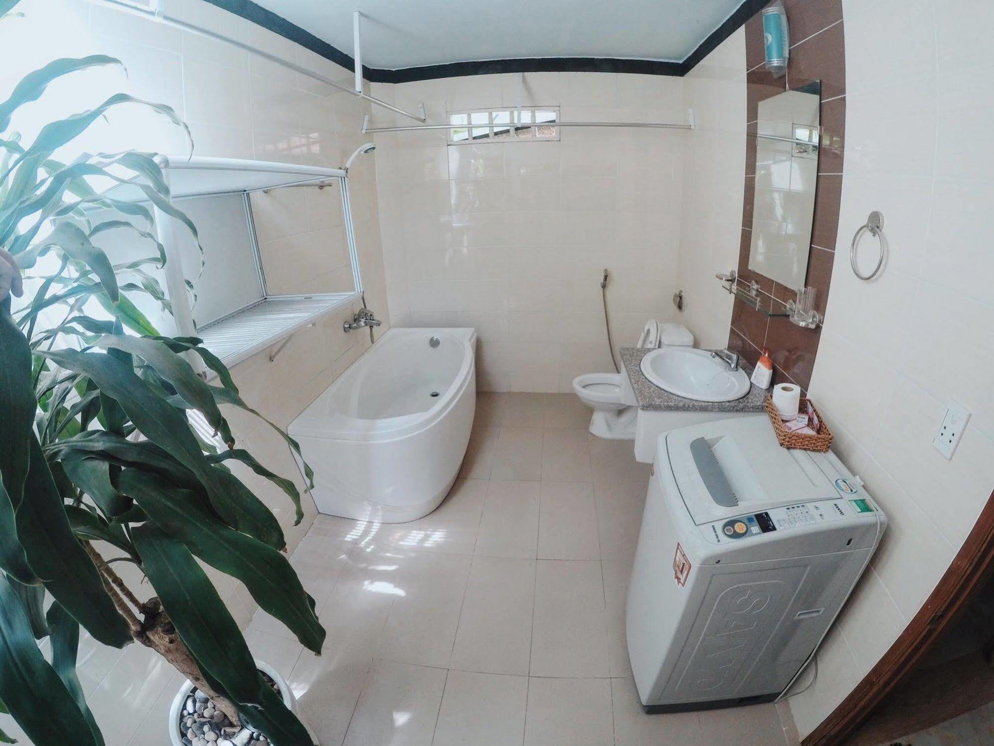 Hostel Sea Living *