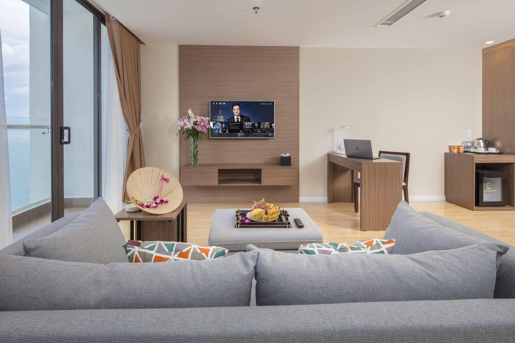 Hotel King Town Grand & Wedding Center