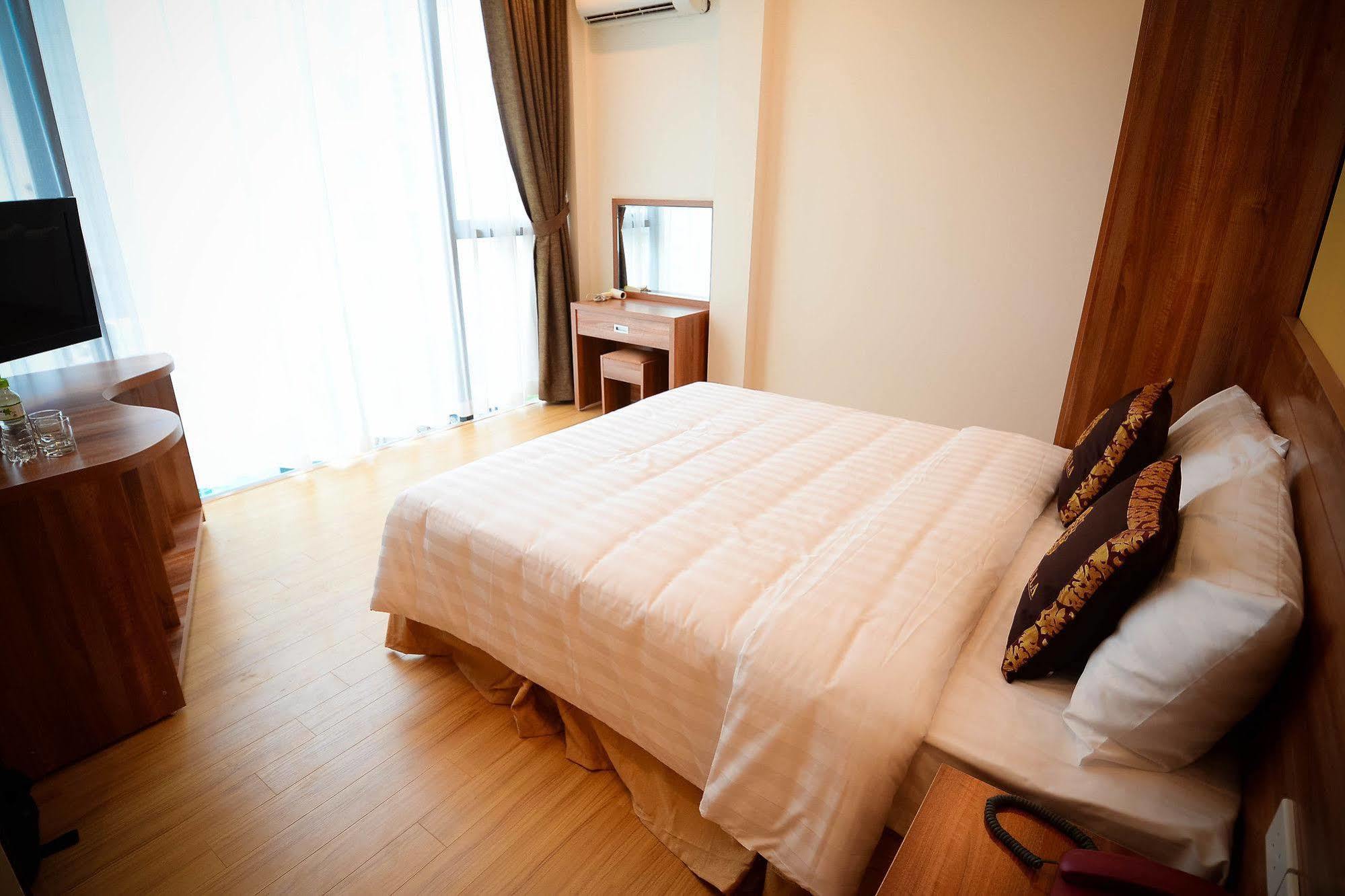 Casabella Hotels
