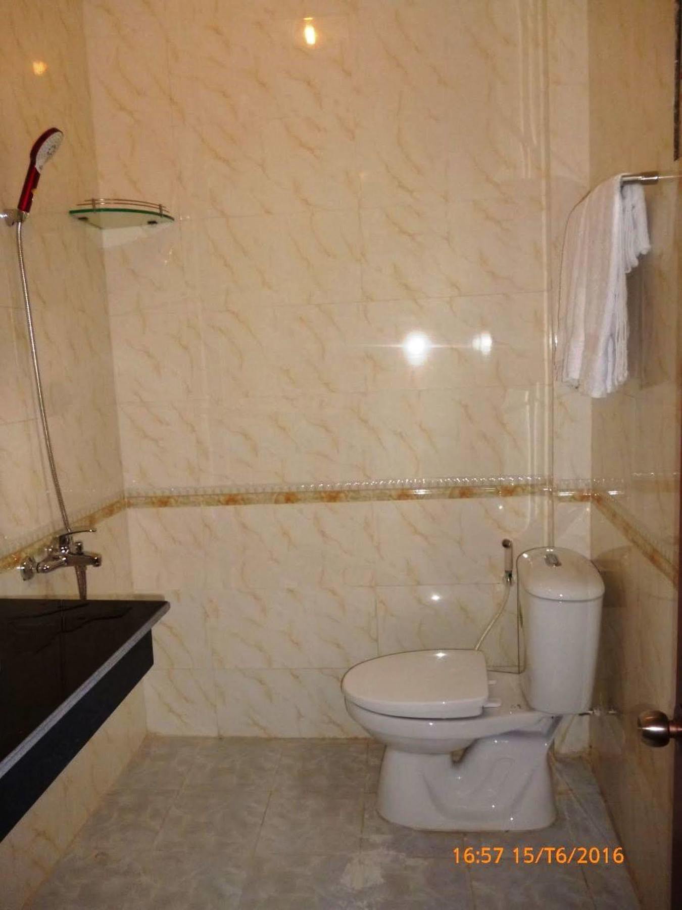Oyo 614 Hotel 2*