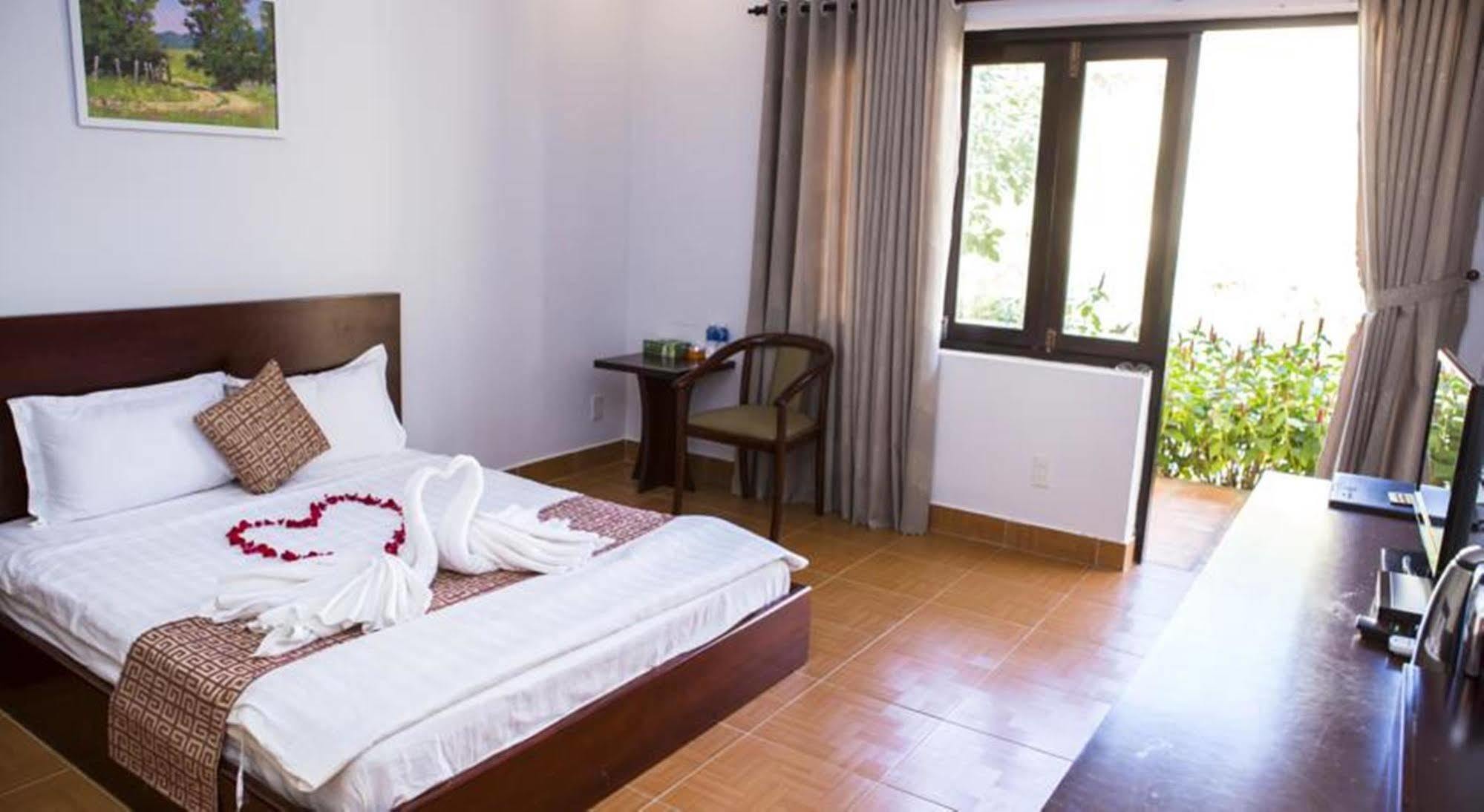 Cam Binh Khách sạn