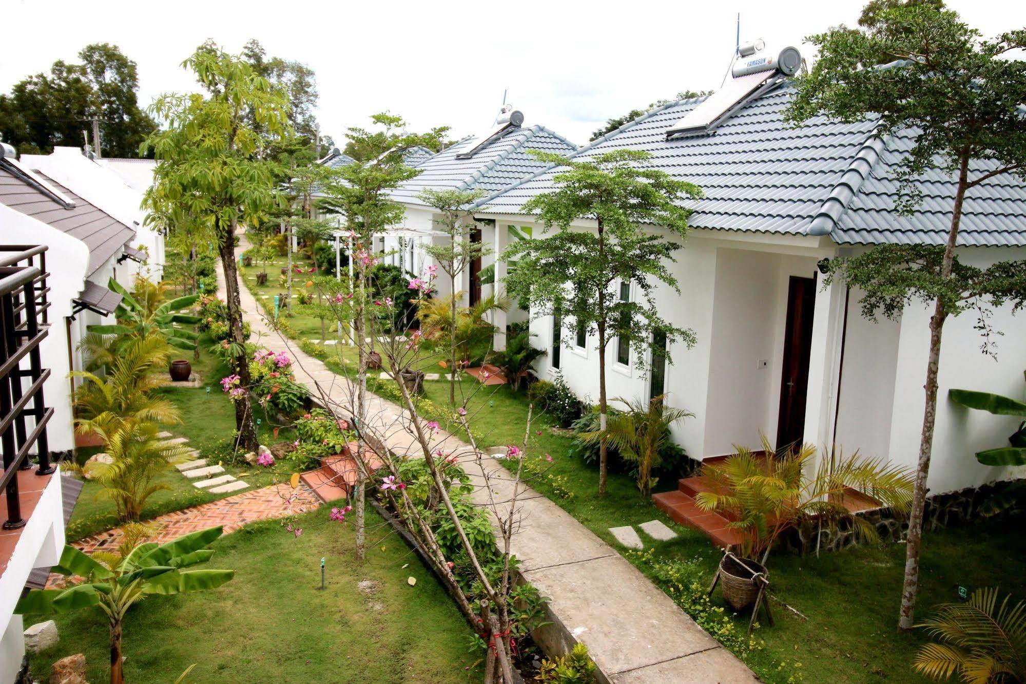 Resort White Lotus Phu Quoc