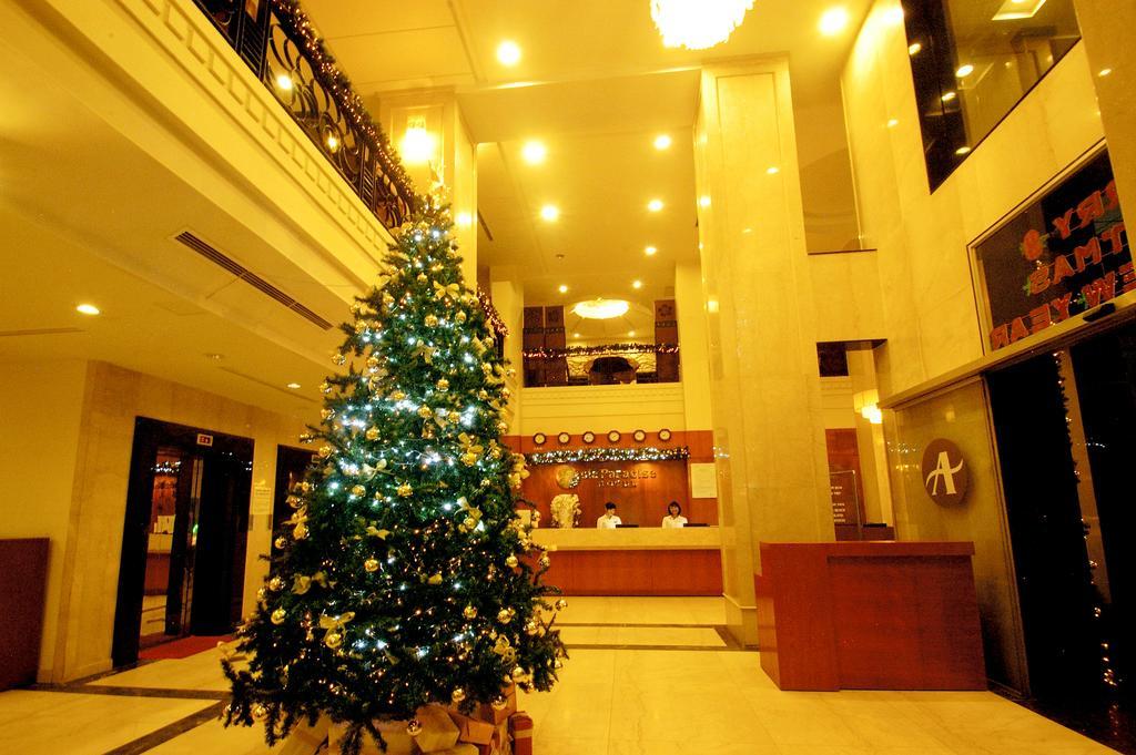 Hotel Paradise Nha Trang