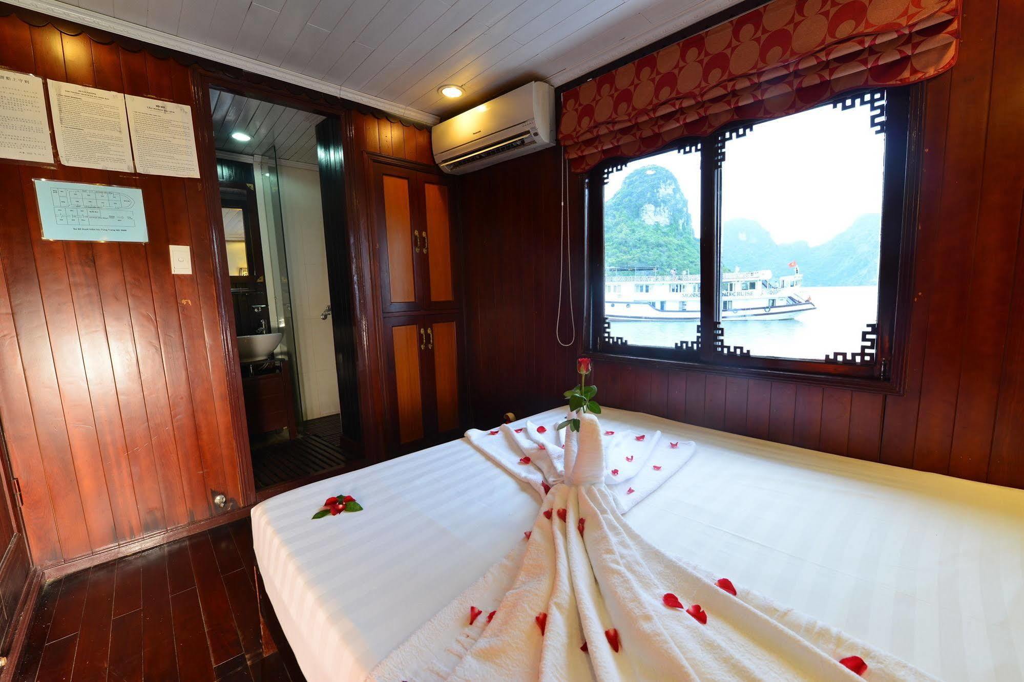 Halong Royal Boutique Cruises  Ha Long