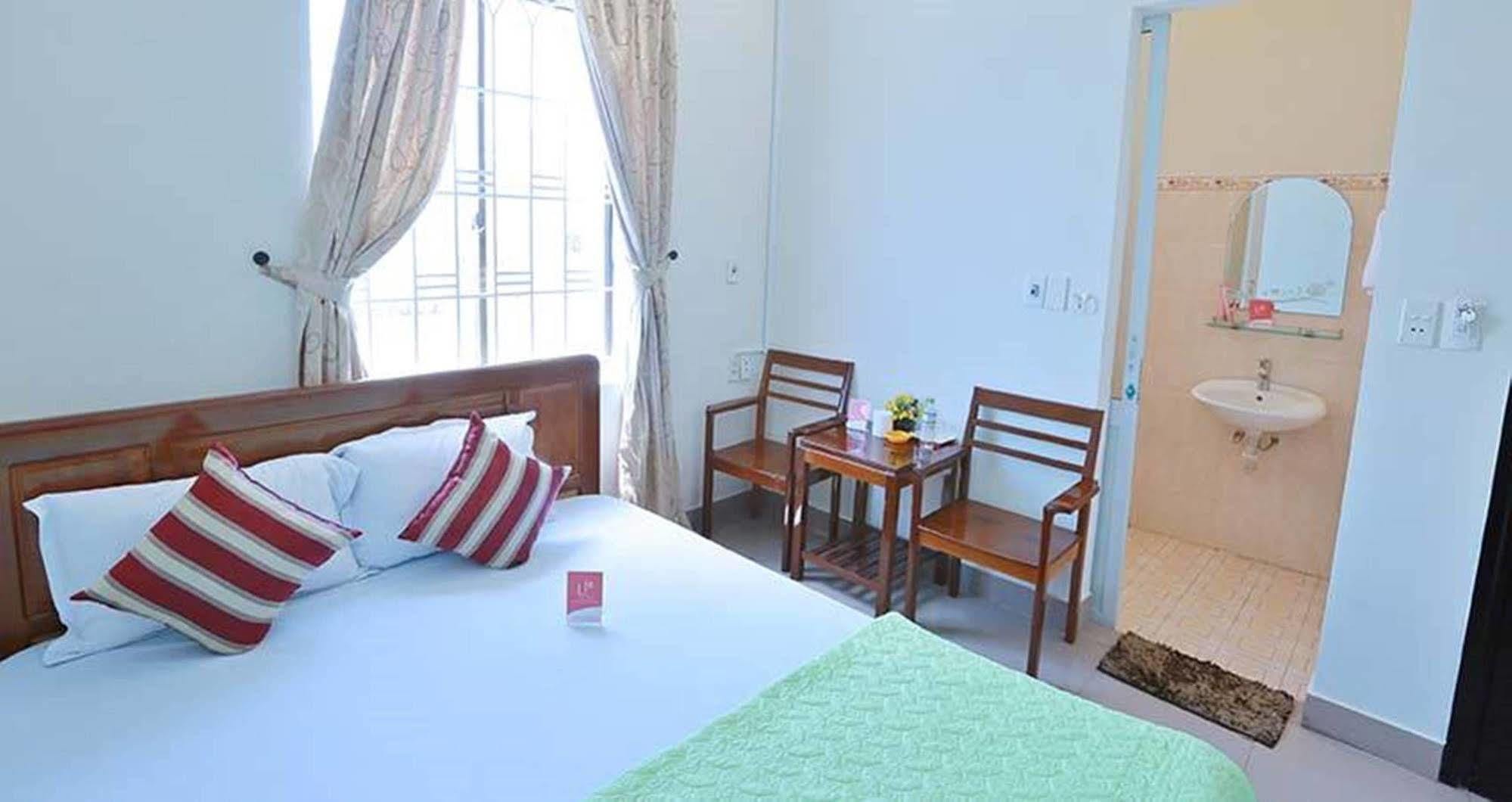 Rubis Hostel