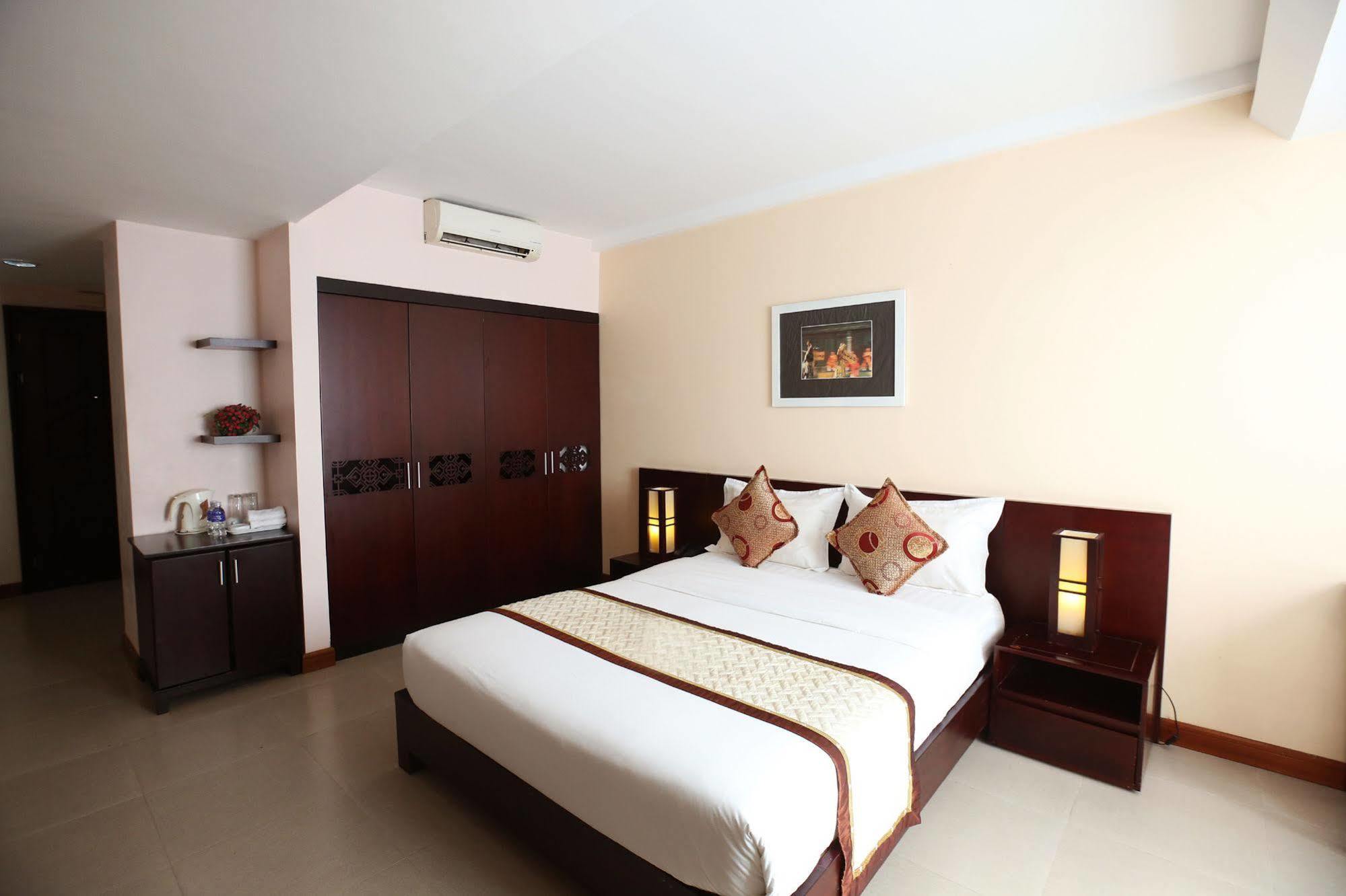 La Lanette Hotel