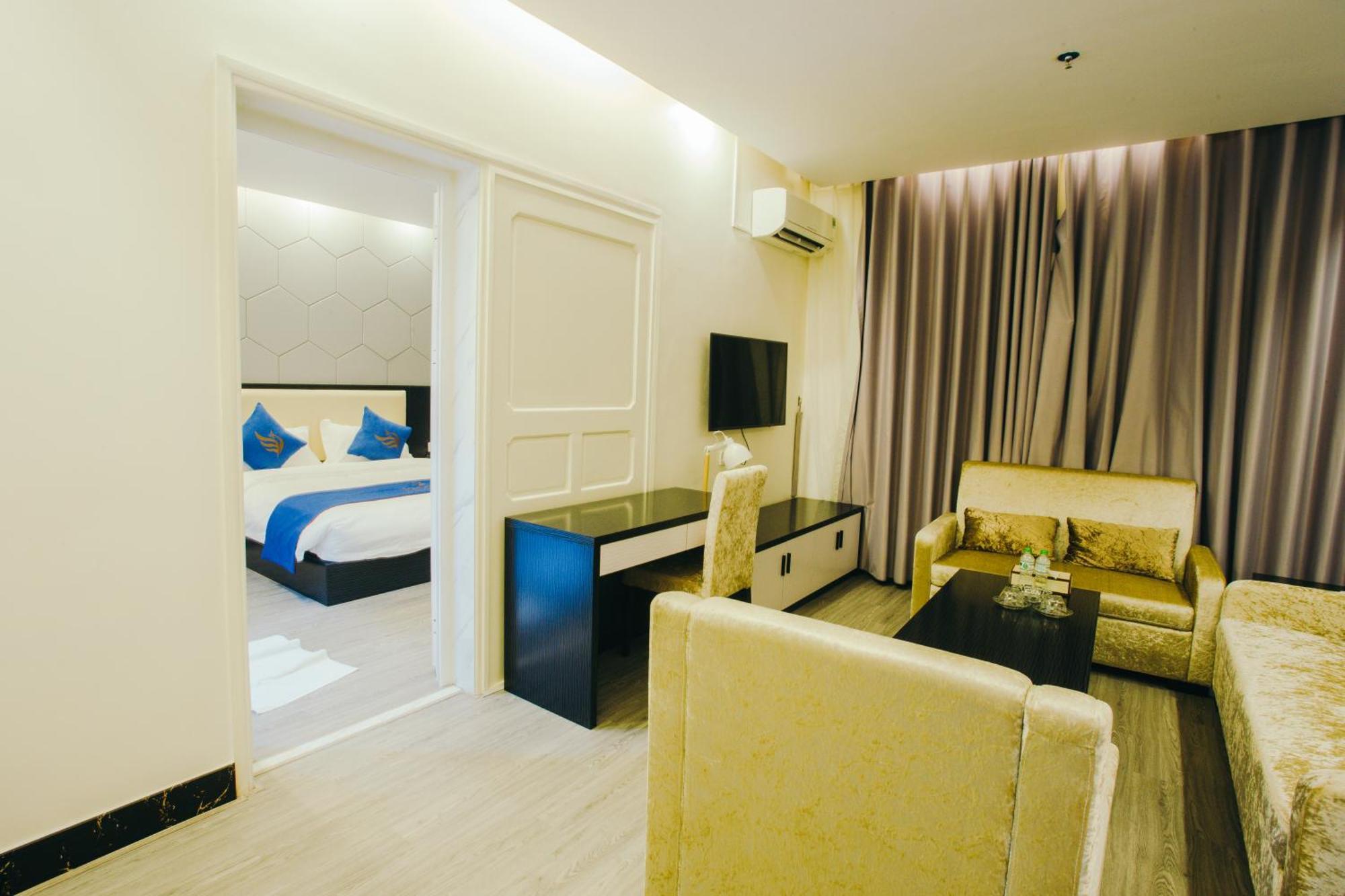 Hotel Phoenix International - Phu Son 4*