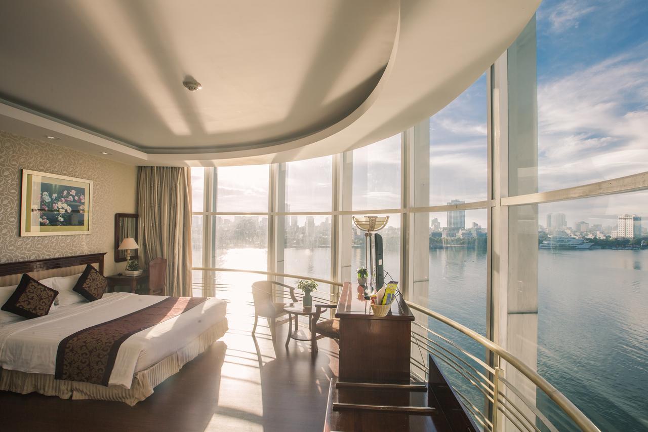 Hotel Sun River 3*