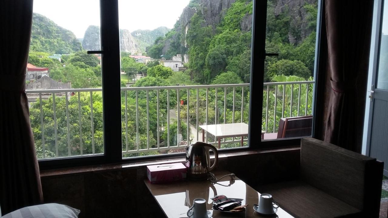 Limestone View