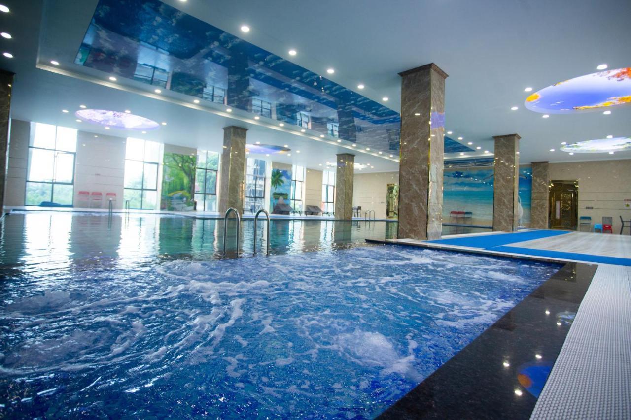 Canh Hung Palace Hotel *