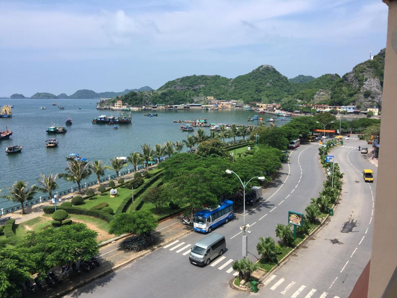 Thai Bao Cat Ba Island