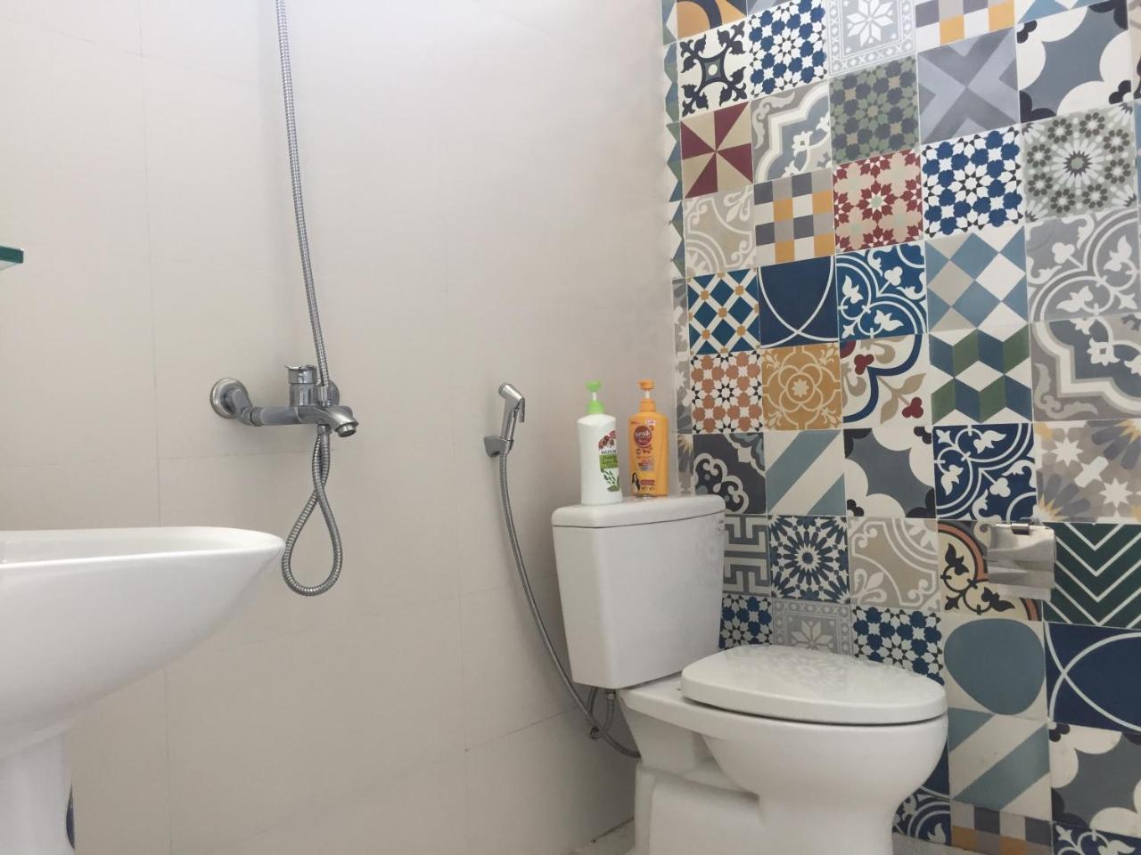Dolphin Homestay Dong Hoi