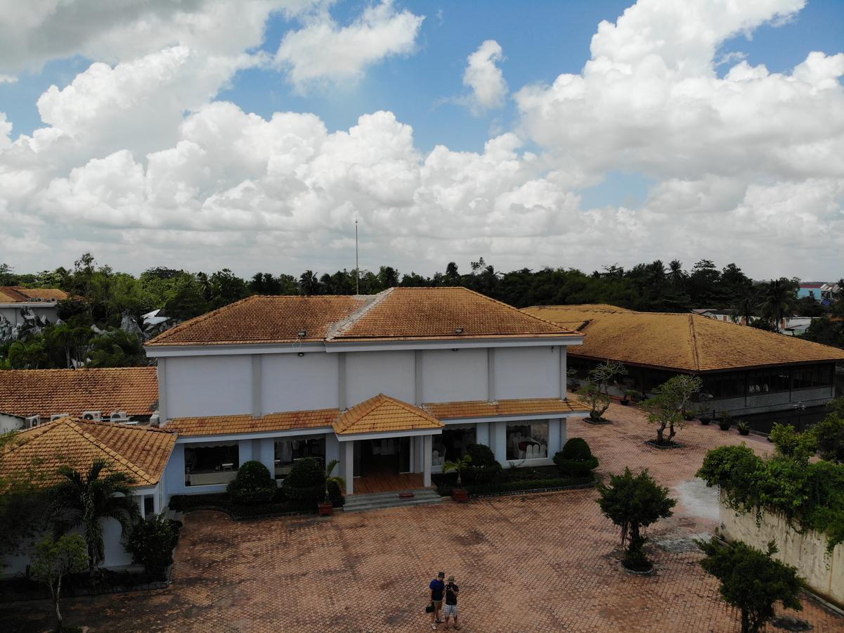 Ngoc Thu Hotel 3*