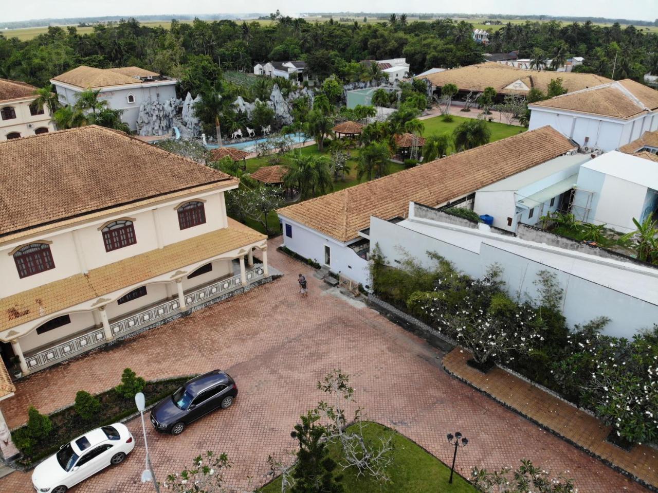 Ngoc Thu Hotel