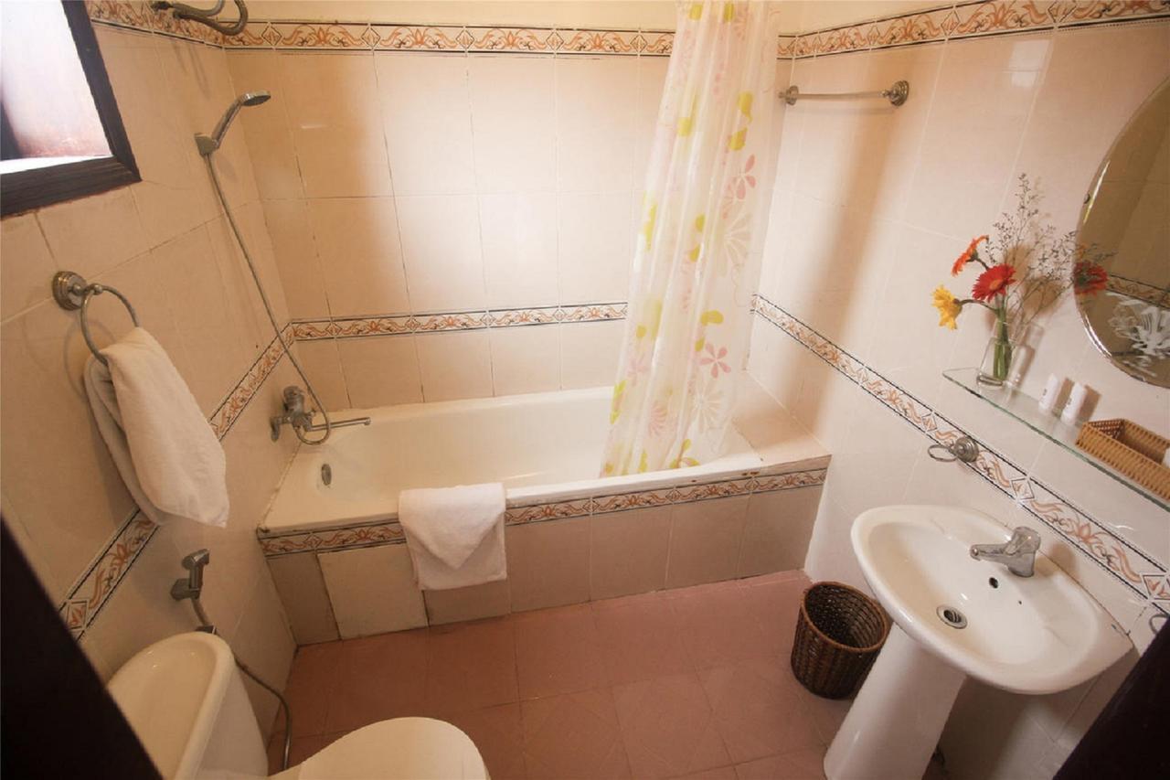 Hotel Dk's Backpacker 3*