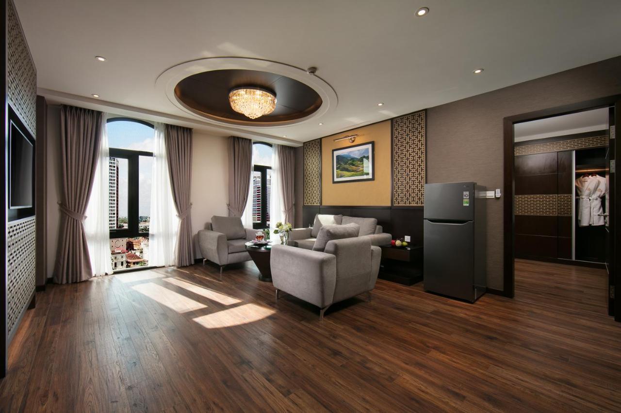 Hotel Grandiose & 4*