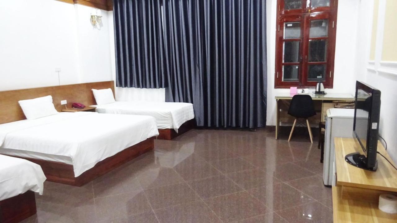 Discovery Ii Hotel