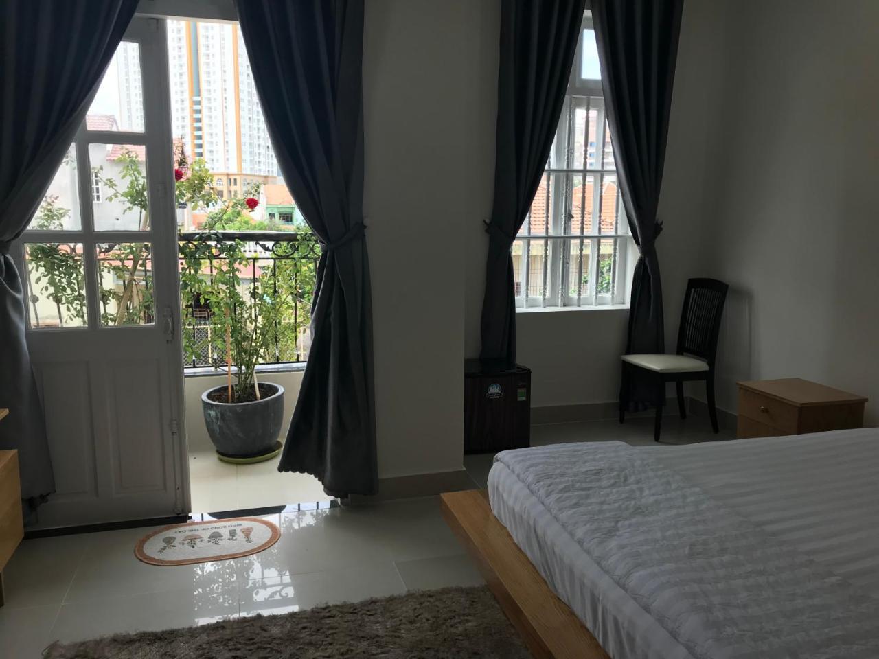 Bai Sau House Villa *