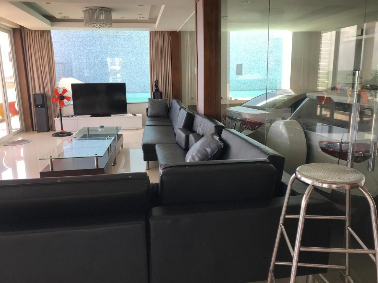 Bai Sau House Villa *