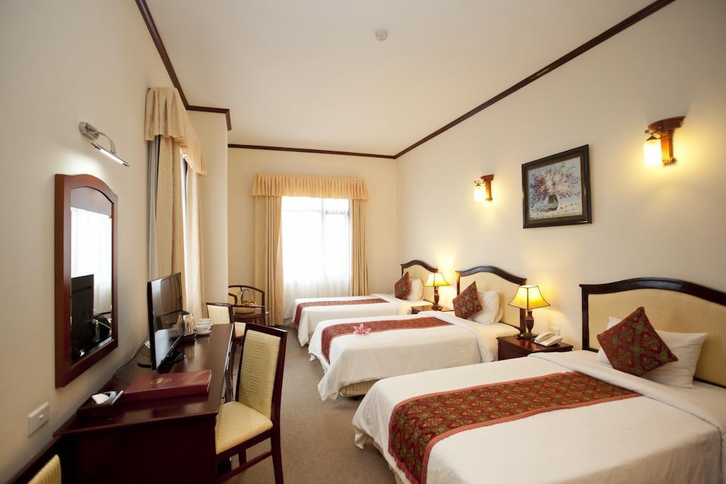 Hotel Asean Halong 4*