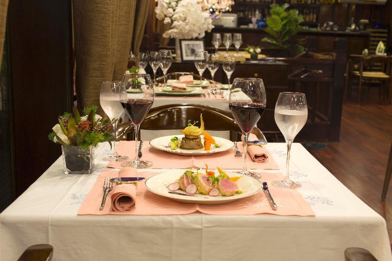 Hera Cruises 3* Hanoi