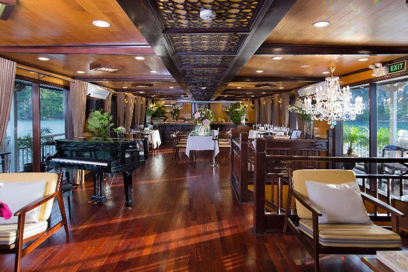 Hotel Hera Cruises