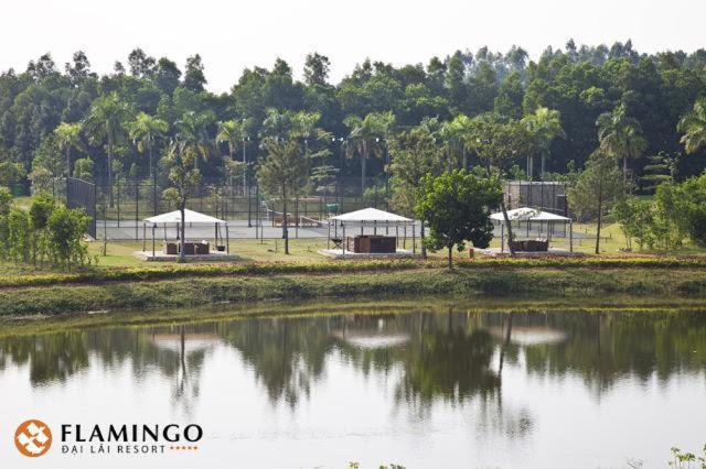 Flamingos Happy Bt Villa Ngoc Quang
