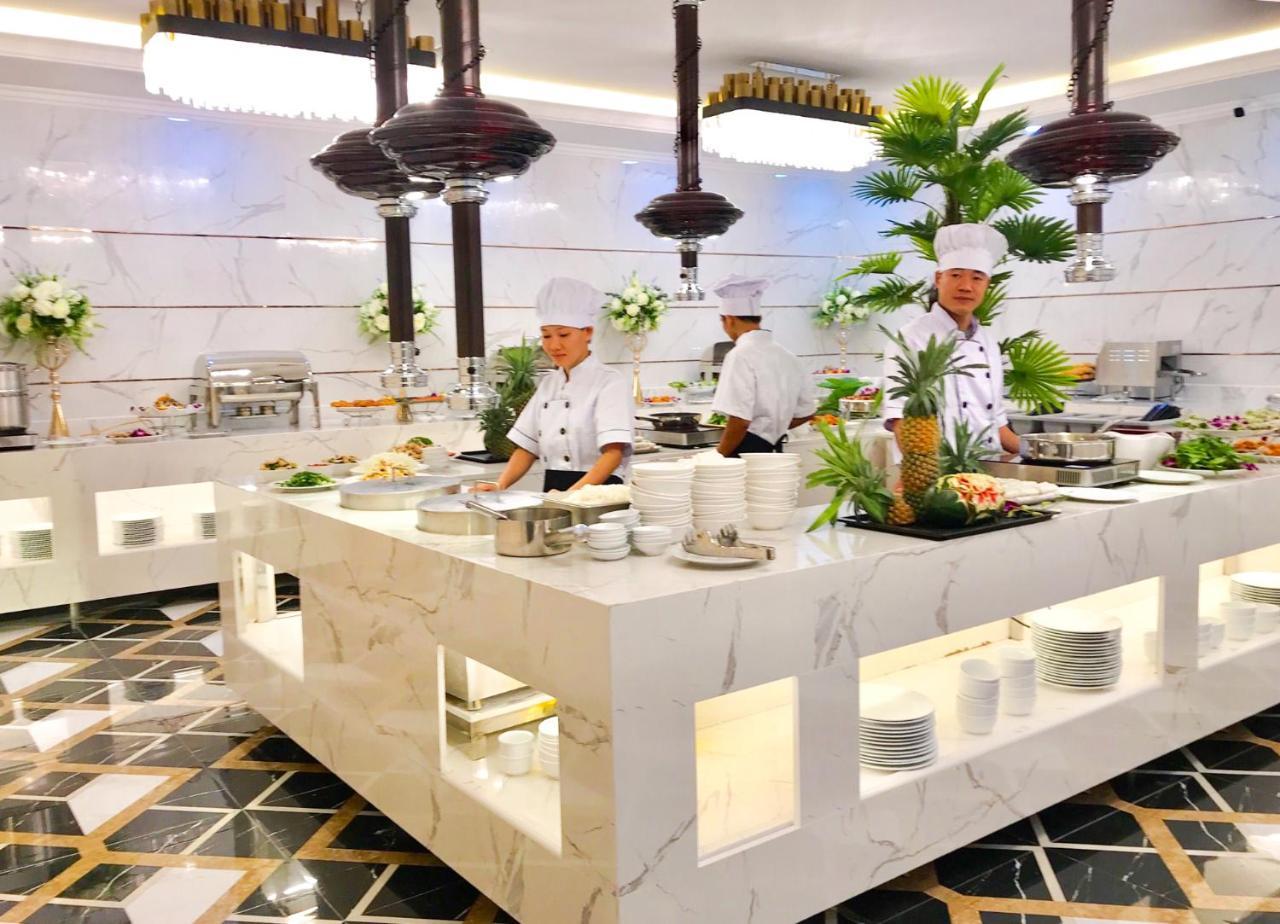 Canh Hung Palace Hotel *