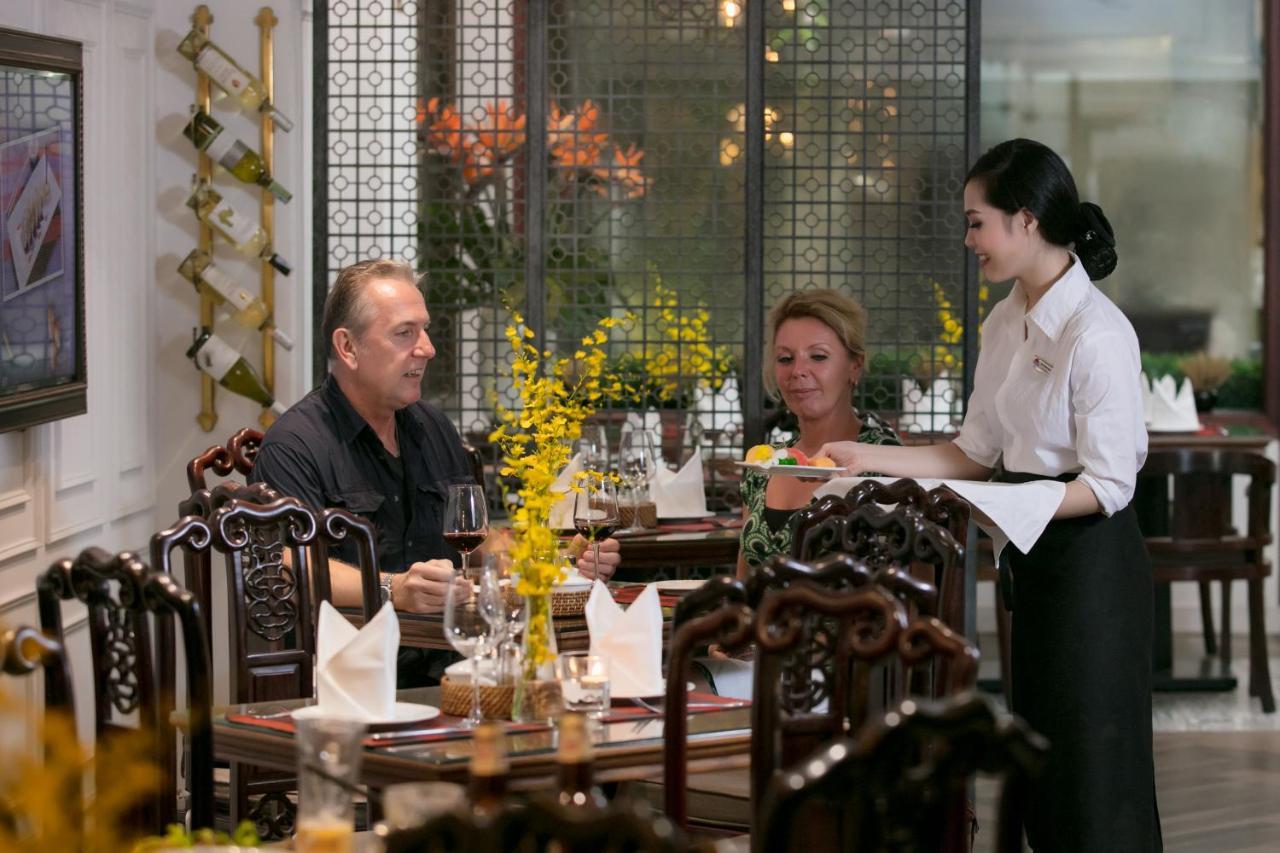 Hong Ngoc Dynastie Boutique & Hanoi