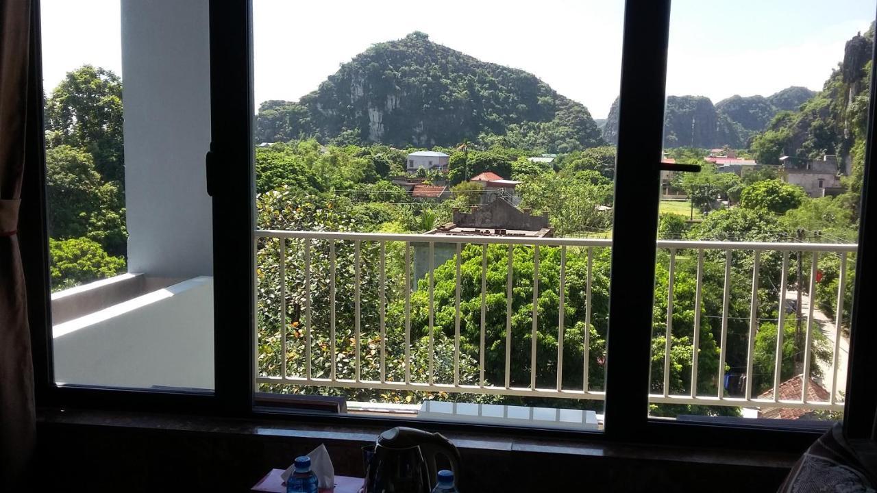 Homestay Limestone View *