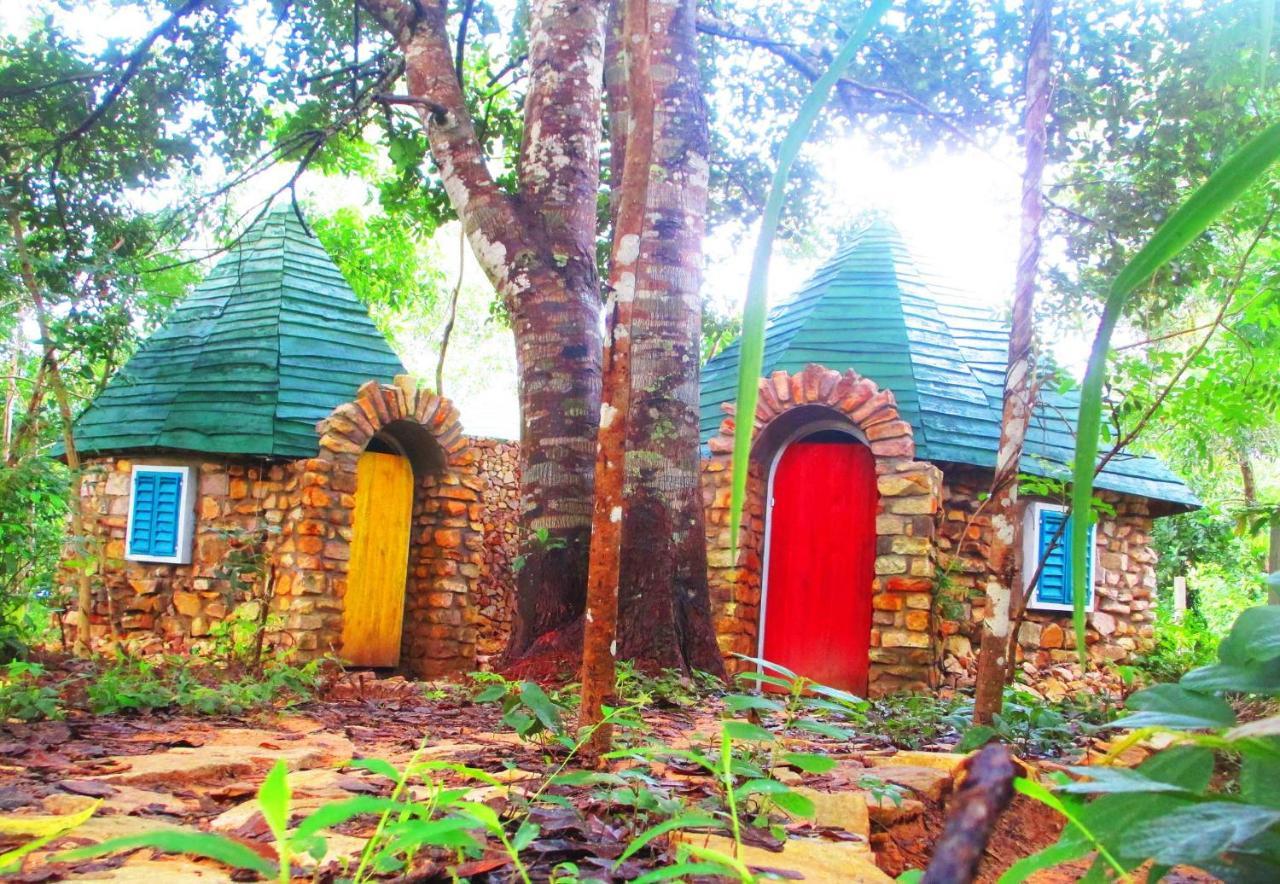 Phu Nam House - Lodge
