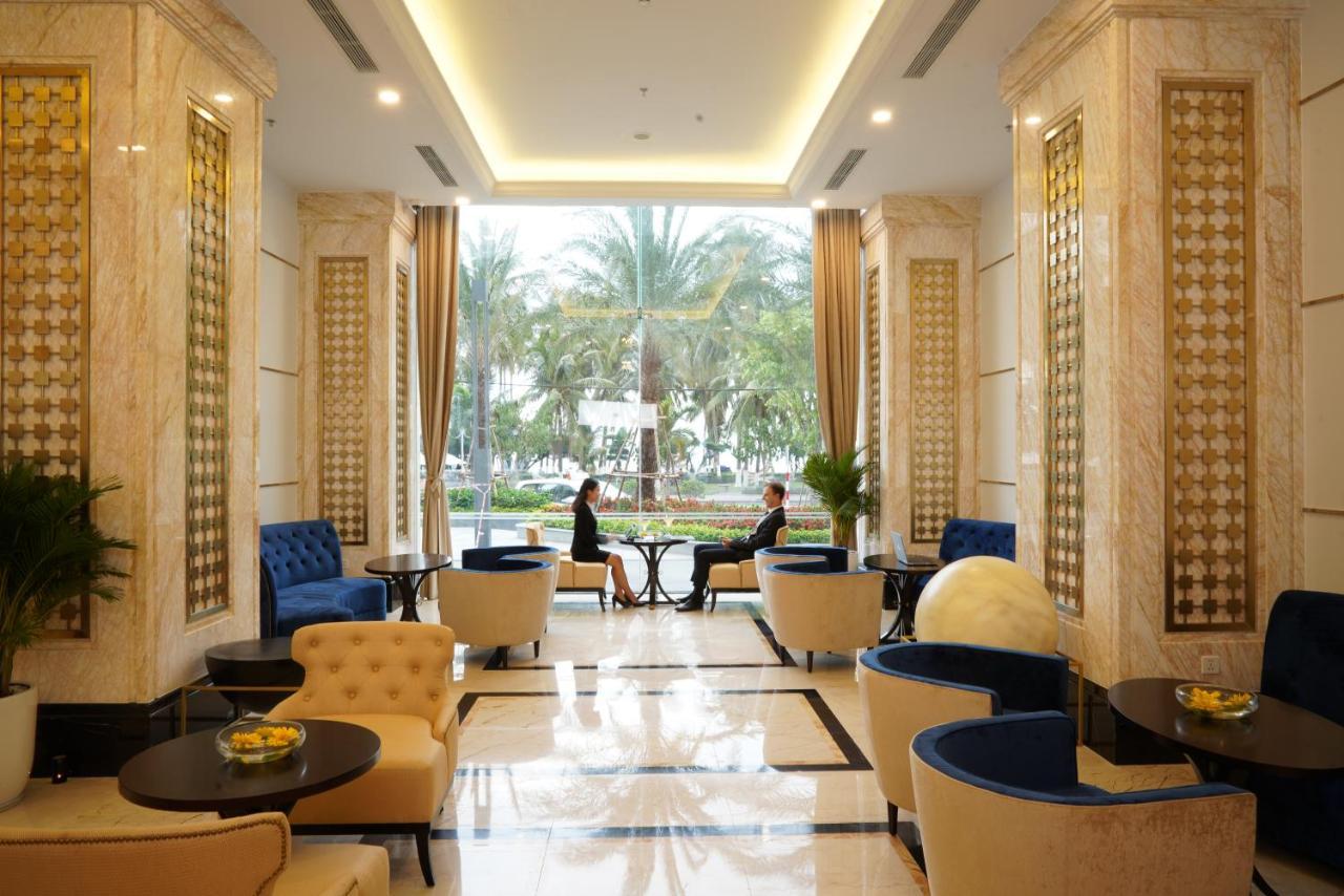 Vinpearl Condotel Beachfront Khách sạn Nha Trang