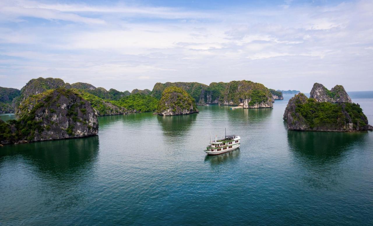 Venezia Cruises 4* Ha Long
