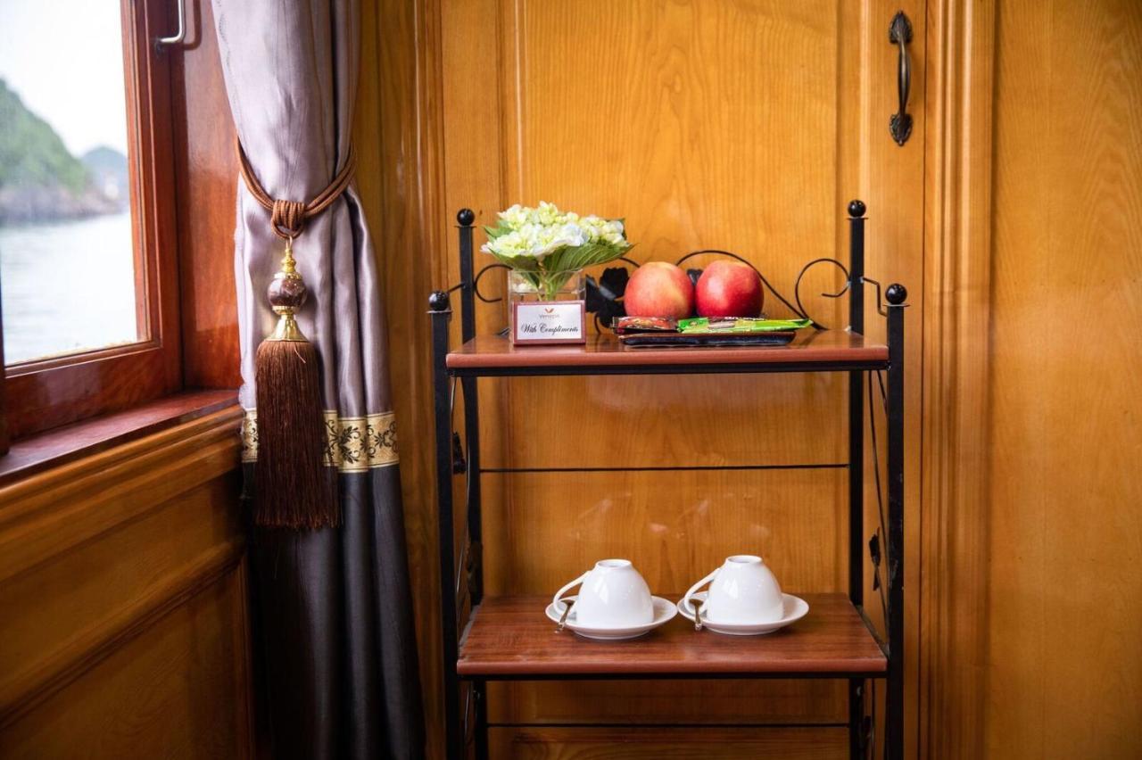 Venezia Cruises  4*