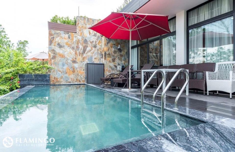 Flamingos Happy Villa