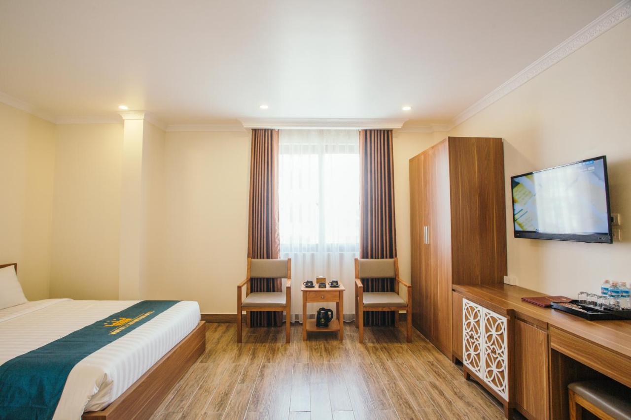 White Crown Hotel Ha Long