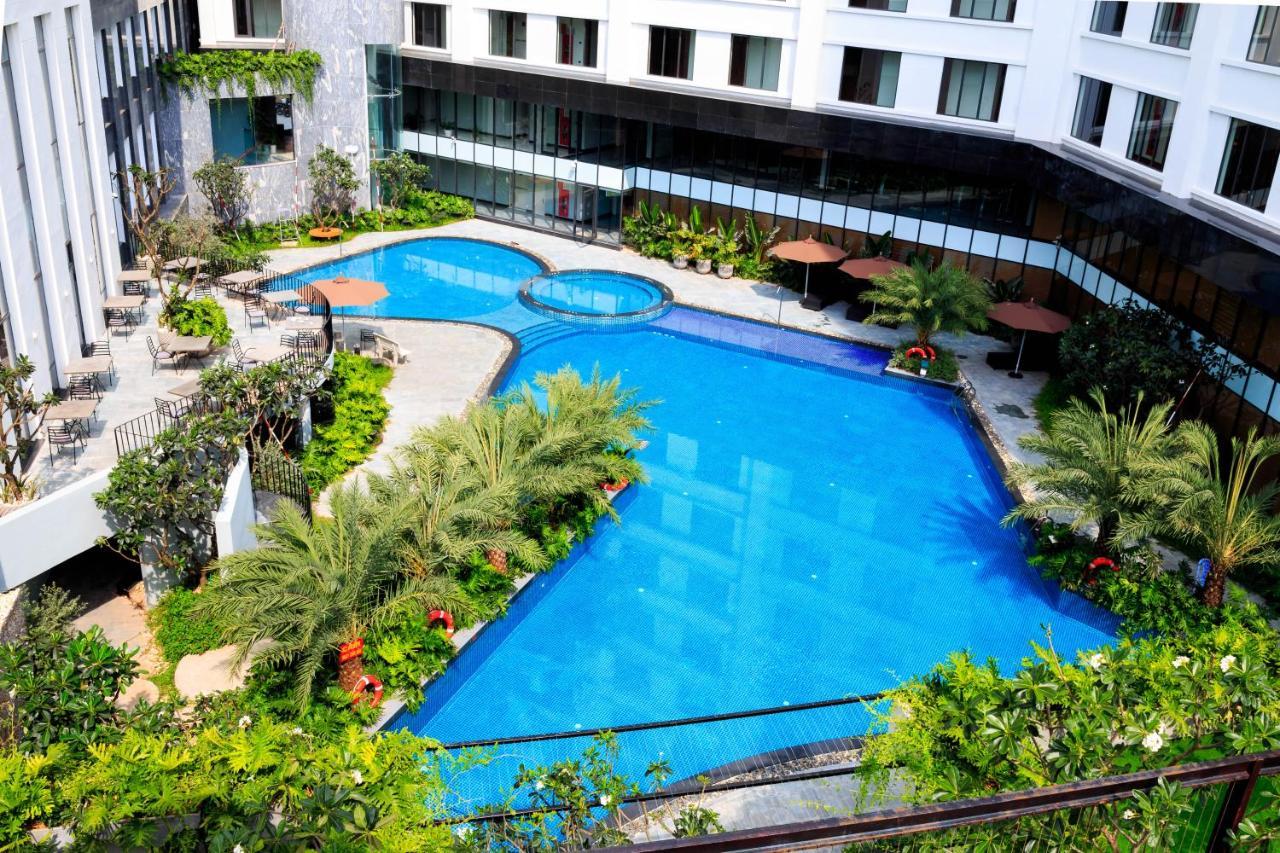 Muong Thanh Luxury 5*
