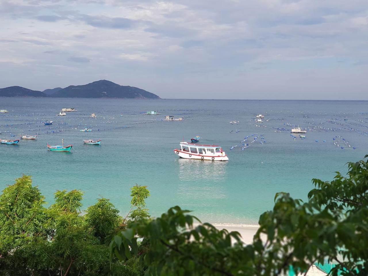 Escalade Experience 3* Cam Ranh