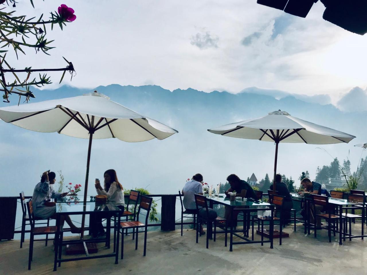 Fansipan Terrace Cafe And * Sa Pa