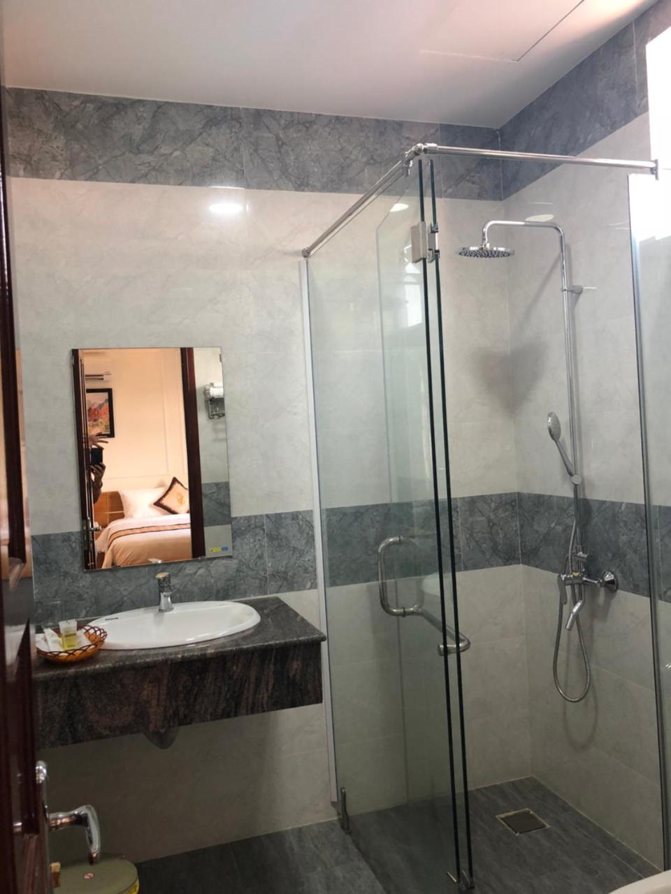 Hotel Khach San Sao Viet 2*