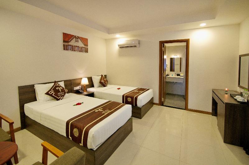Hotel Aries